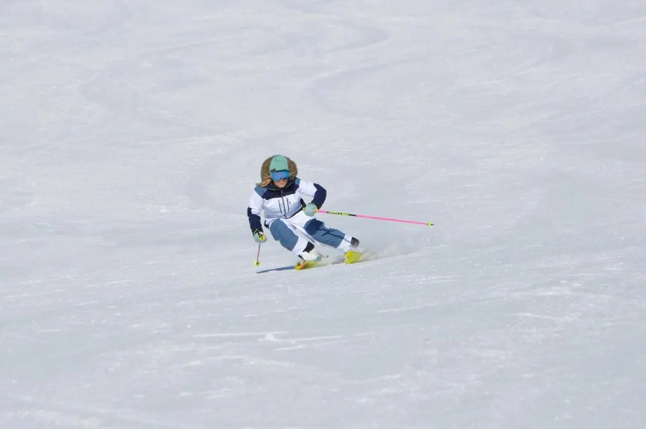 Two Bedroom Apartment La Voute, Chandon Near Meribel - Sleeps 4 Adults Or 2 Adults And 3 Children Les Allues
