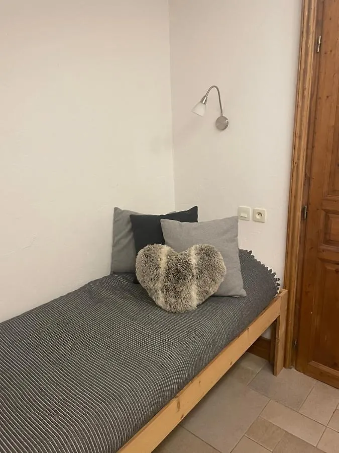 Two Bedroom Apartment La Voute, Chandon Near Meribel - Sleeps 4 Adults Or 2 Adults And 3 Children Les Allues France