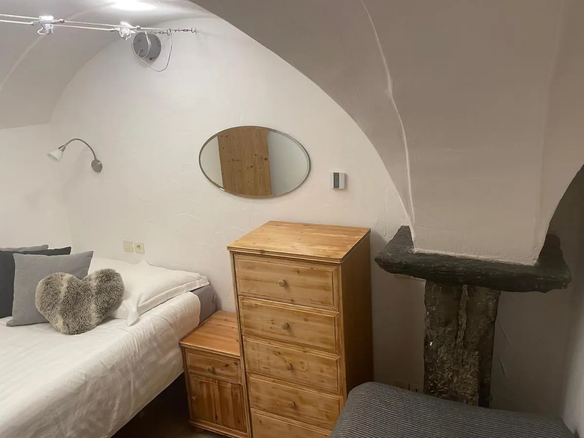 Two Bedroom Apartment La Voute, Chandon Near Meribel - Sleeps 4 Adults Or 2 Adults And 3 Children Les Allues